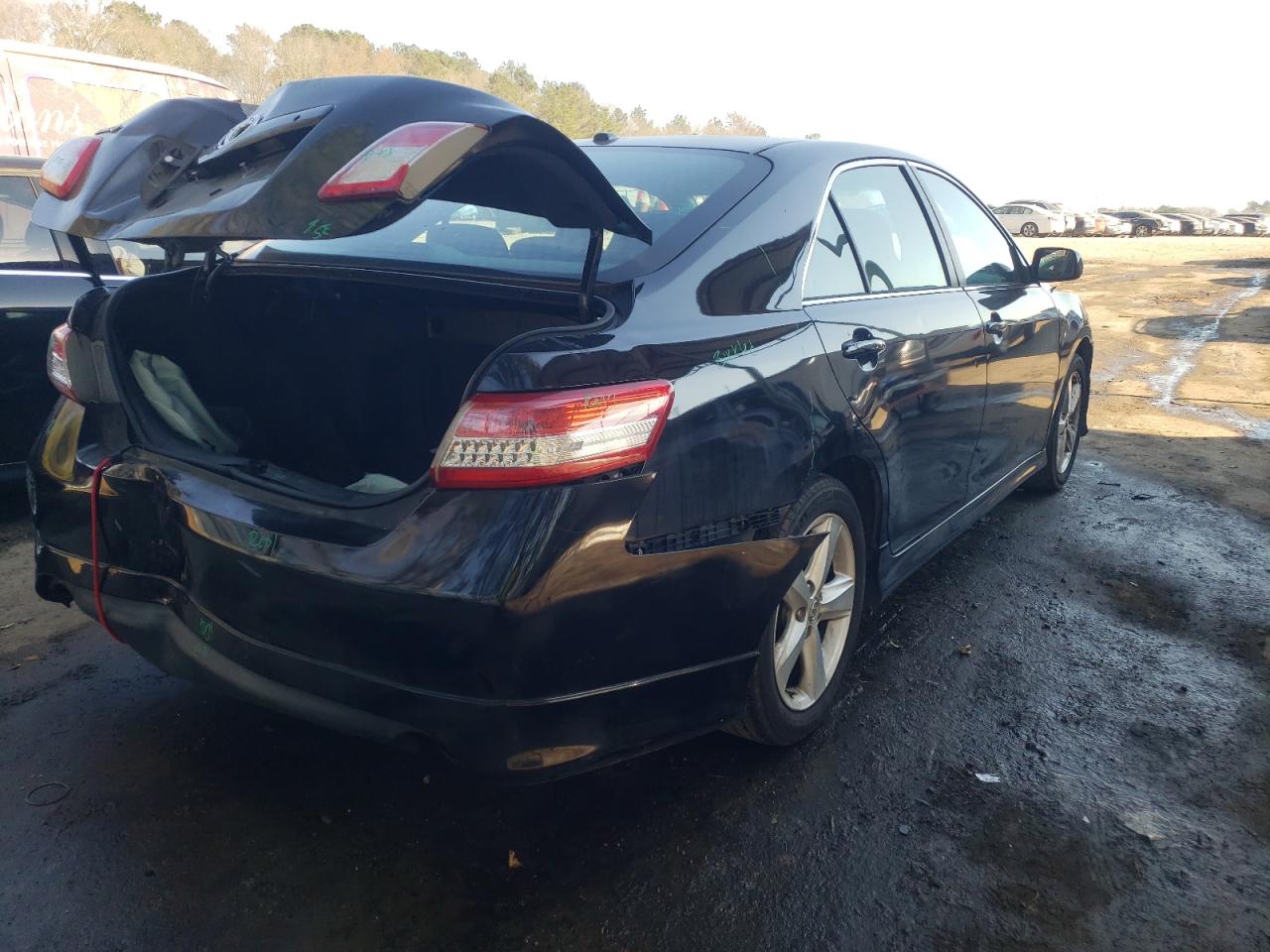 Photo 4 from auction – 2011 TOYOTA CAMRY BASE with VIN 4T1BF3EK2BU151187
