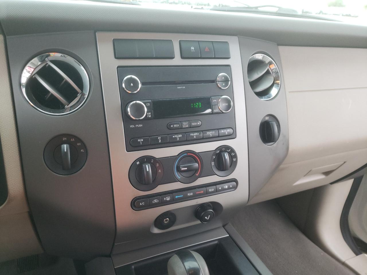 Photo 9 from auction – 2008 FORD EXPEDITION with VIN 1FMFU16538LA21244
