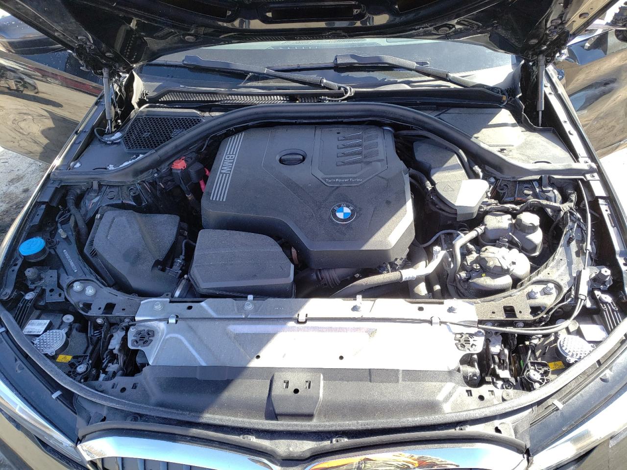 Photo 7 from auction – 2021 BMW 330XI with VIN 3MW5R7J07M8B96725