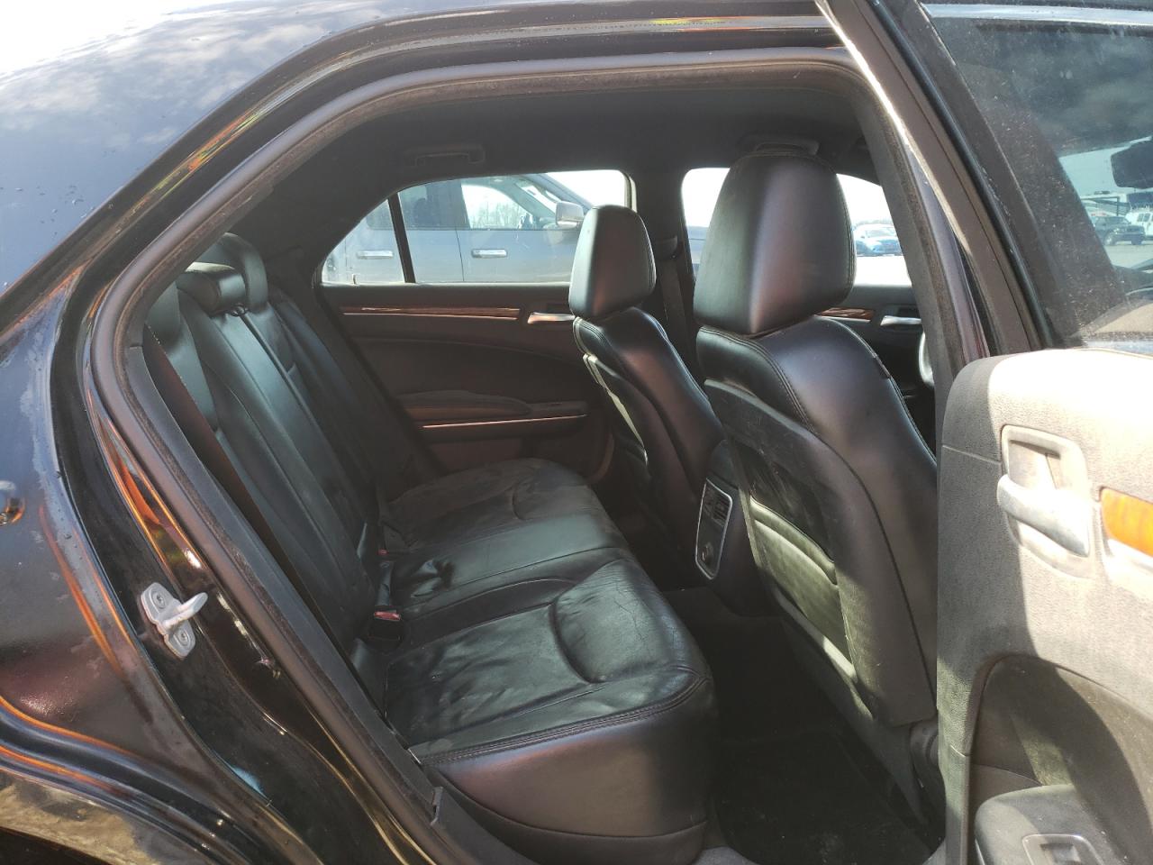 Photo 6 from auction – 2013 CHRYSLER 300 with VIN 2C3CCAAG7DH533944