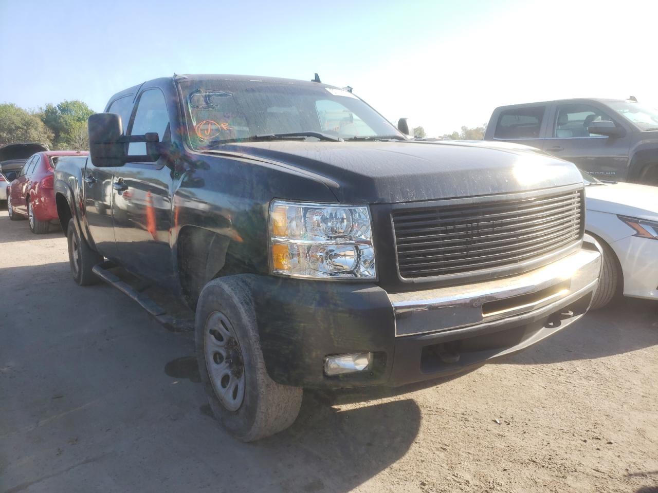 CHEVROLET SILVERADO 2007 with VIN 2GCEK13MX71635682 - Photo from auction