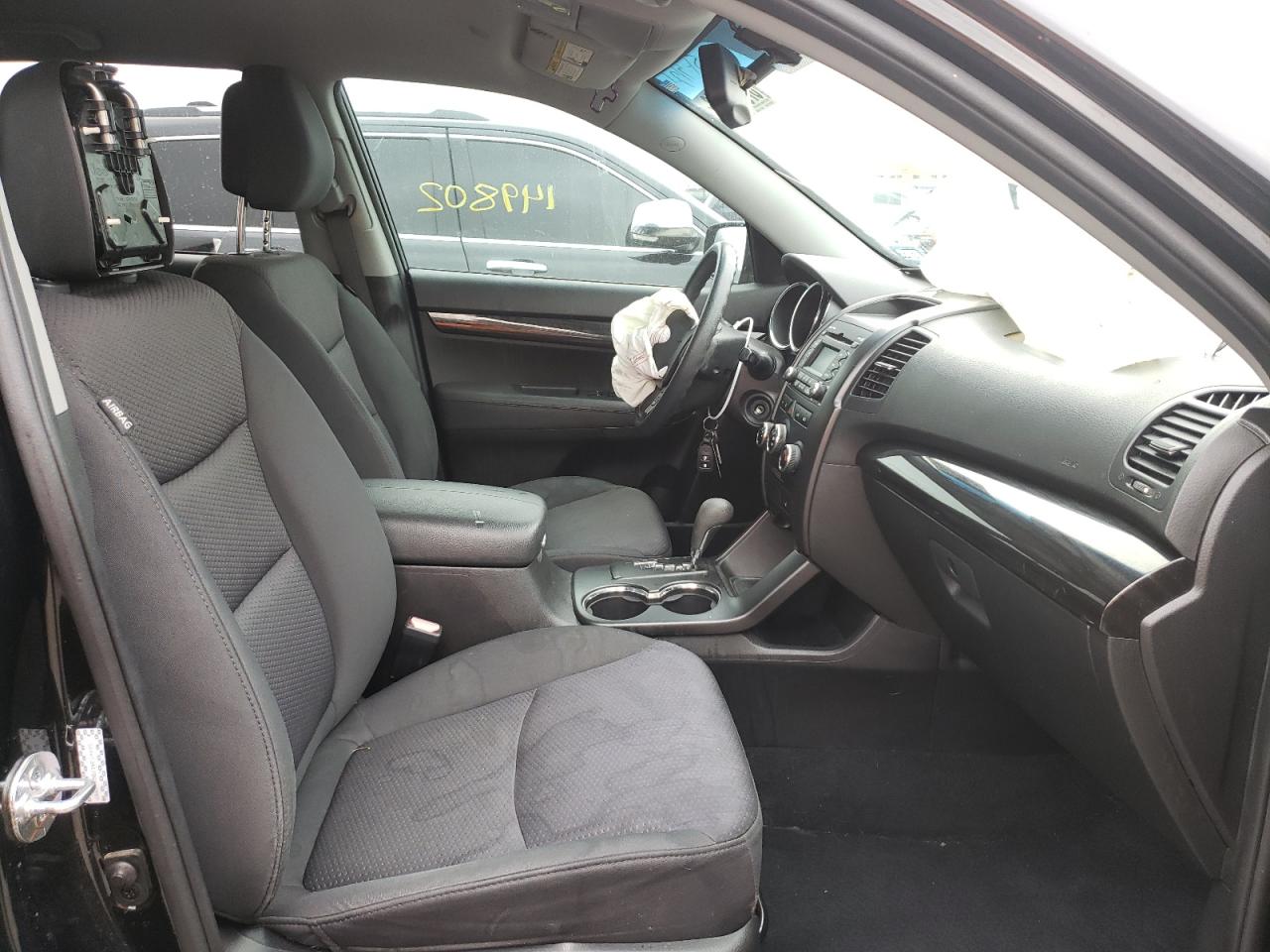 Photo 5 from auction – 2011 KIA SORENTO BA with VIN 5XYKT3A17BG102997