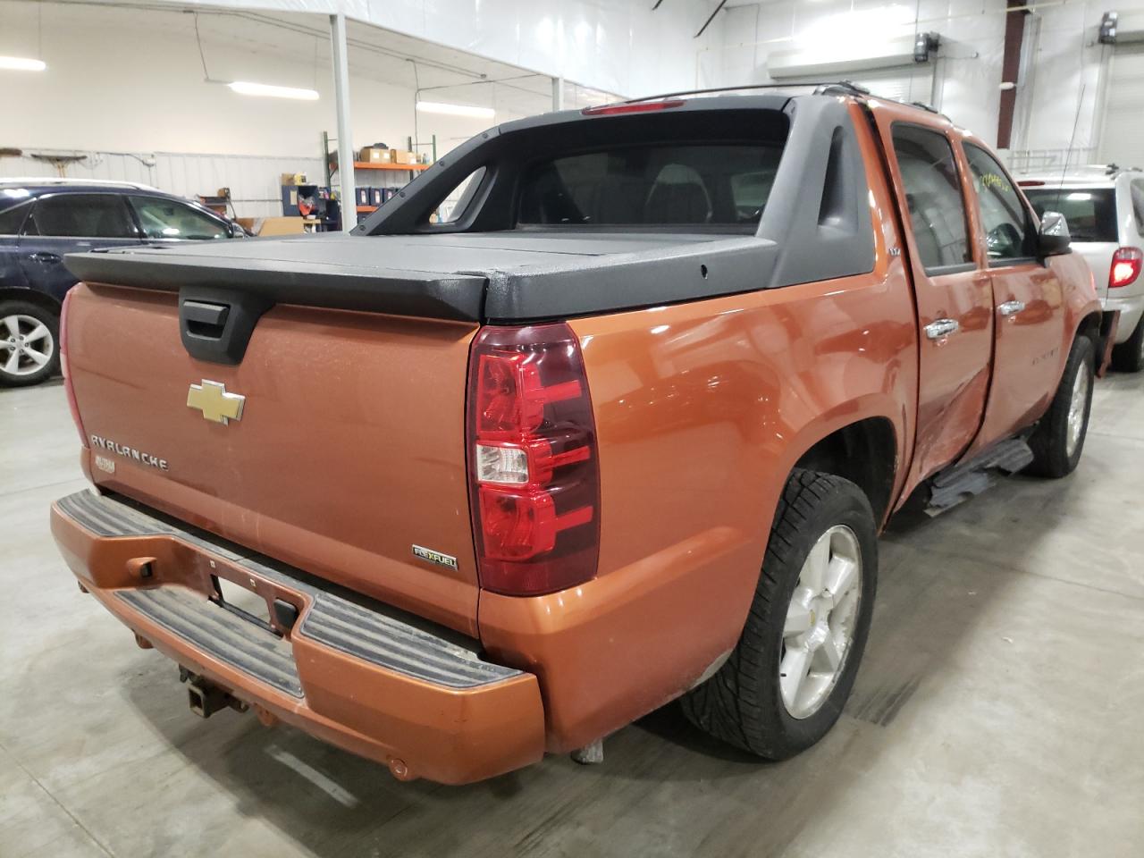 Photo 4 from auction – 2007 CHEVROLET AVALANCHE with VIN 3GNFK123X7G314253