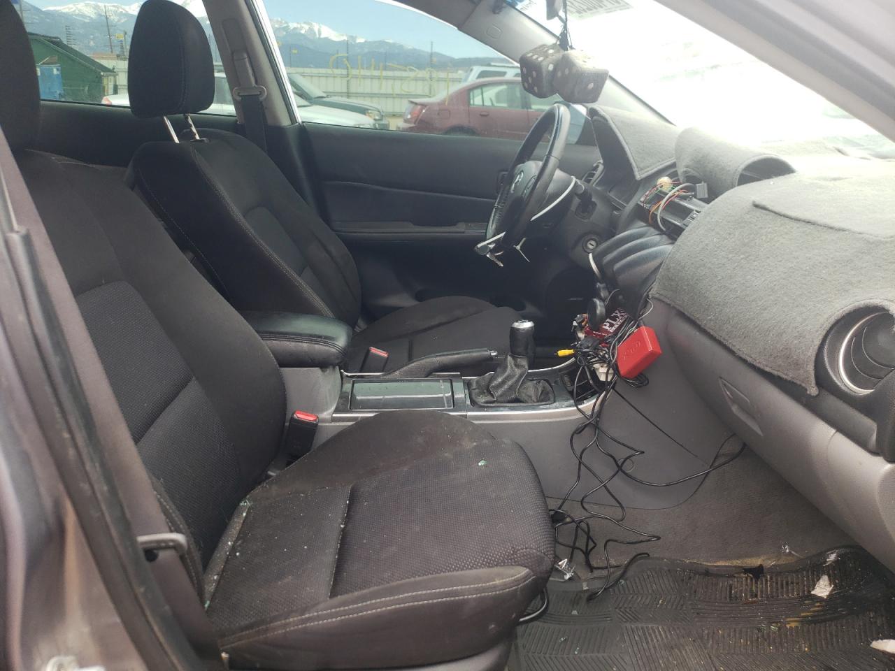 Photo 5 from auction – 2008 MAZDA 6 I with VIN 1YVHP80C485M03771