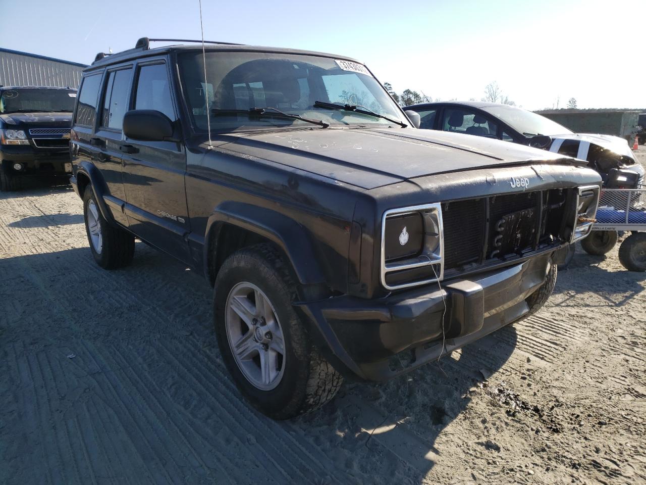 JEEP CHEROKEE L 2000 with VIN 1J4FF68S1YL233391 - Photo from auction