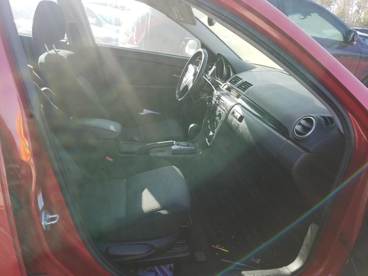 Photo 5 from auction – 2006 MAZDA 3 I with VIN JM1BK32F361400241