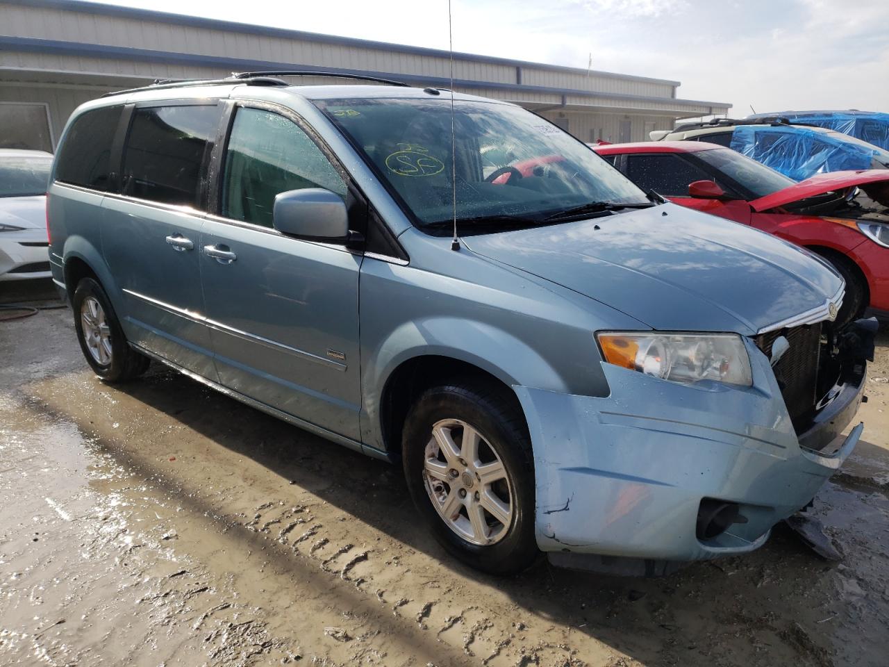 CHRYSLER TOWN & COU 2008 with VIN 2A8HR54P08R827732 - Photo from auction