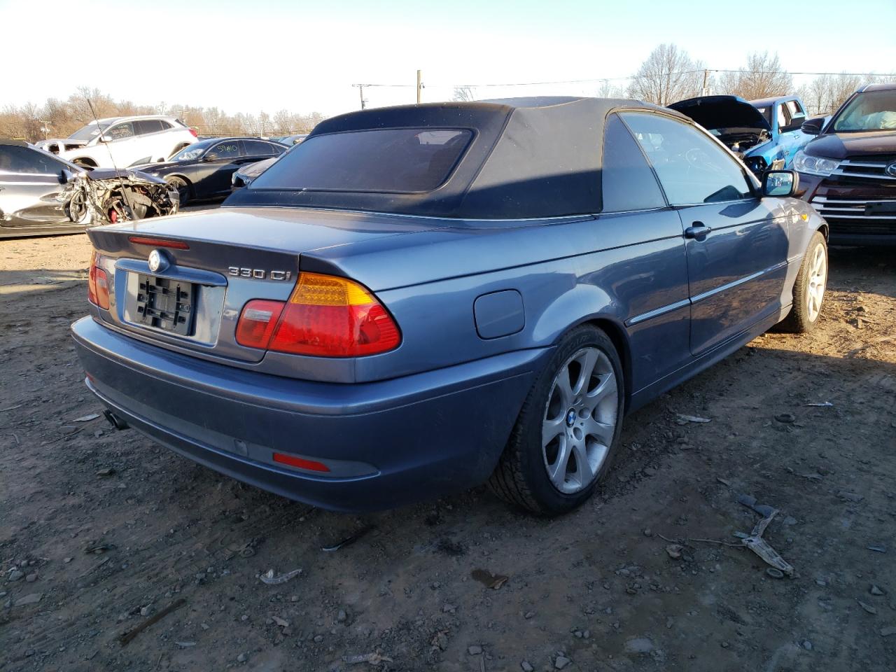 Photo 4 from auction – 2004 BMW 330 CI with VIN WBABW53404PL44456