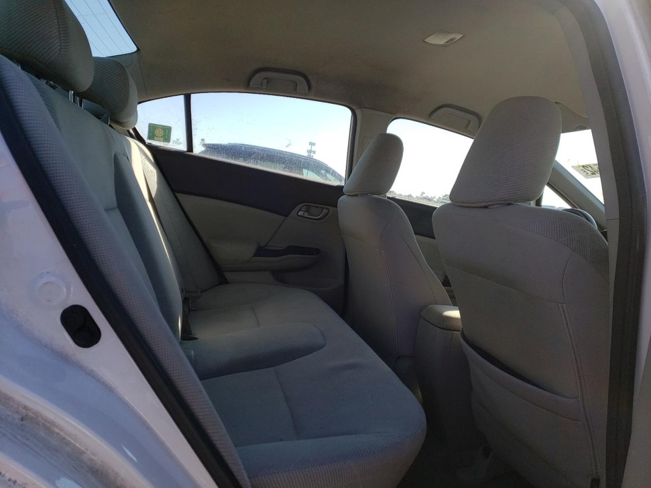 Photo 6 from auction – 2012 HONDA CIVIC LX with VIN 19XFB2F58CE344514