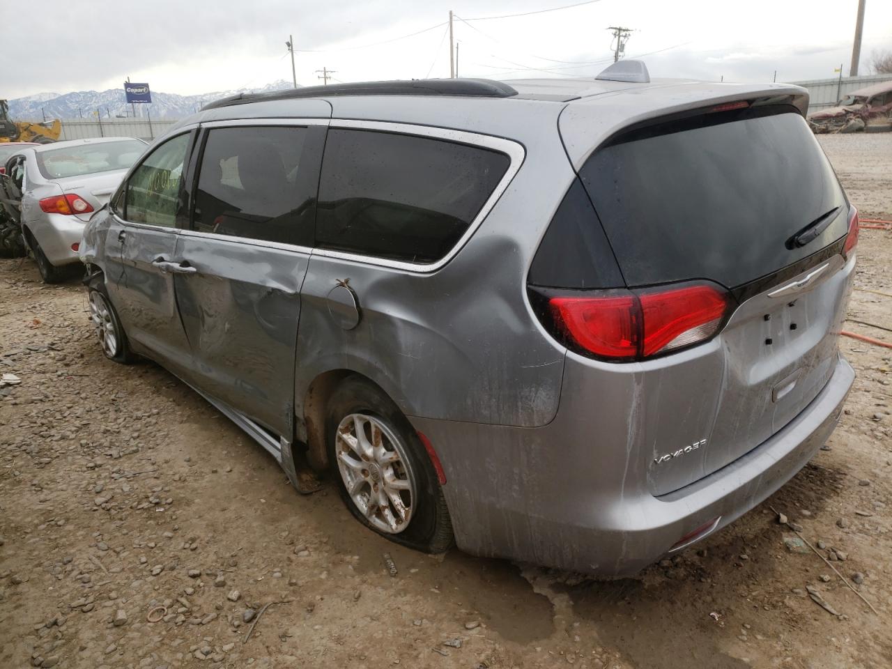 Photo 3 from auction – 2020 CHRYSLER VOYAGER LX with VIN 2C4RC1DGXLR260511