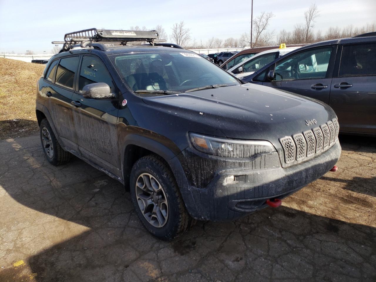 JEEP CHEROKEE T 2020 with VIN 1C4PJMBX3LD627060 - Photo from auction