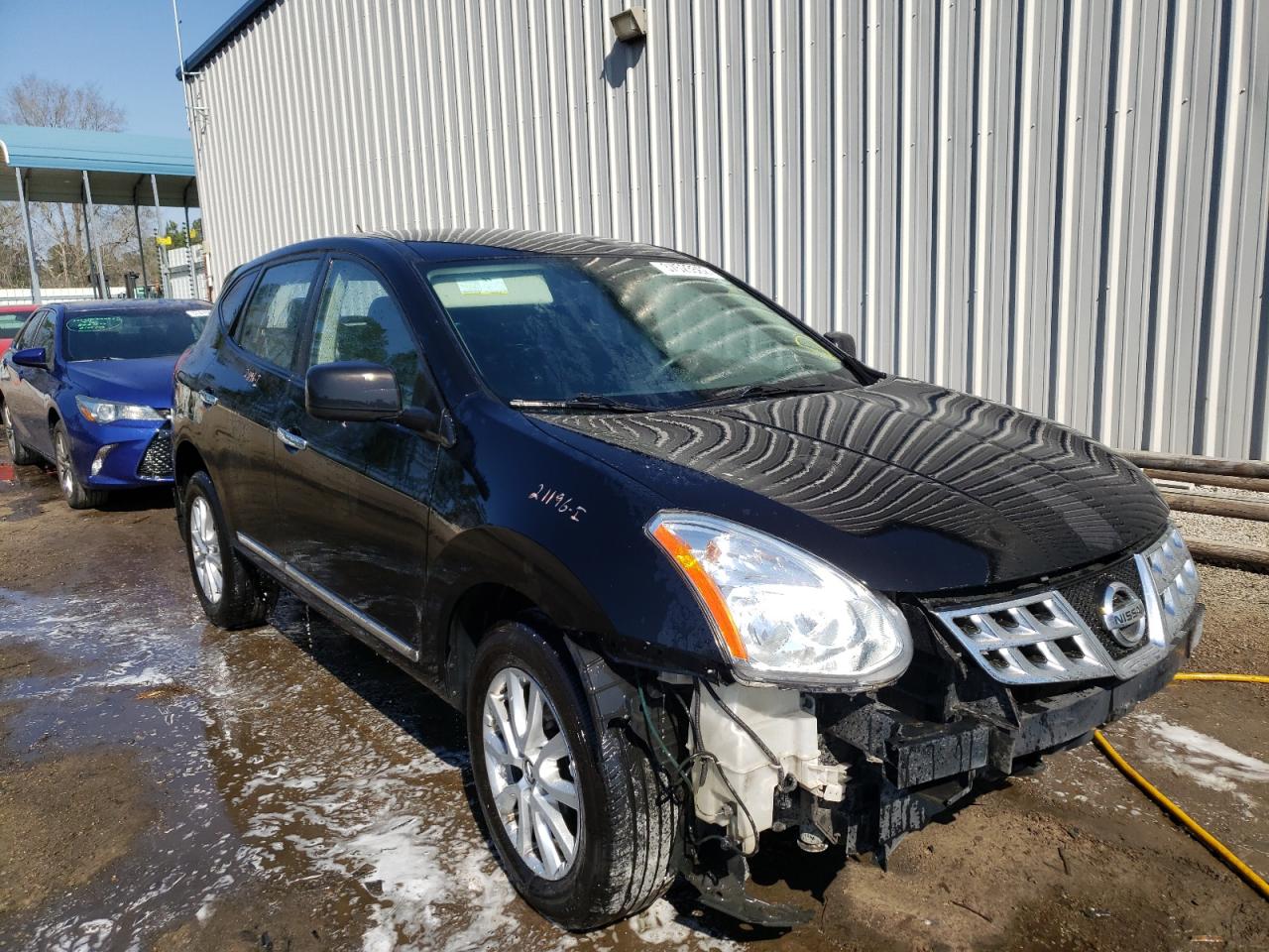 Photo 1 from auction – 2013 NISSAN ROGUE S with VIN JN8AS5MT7DW550142
