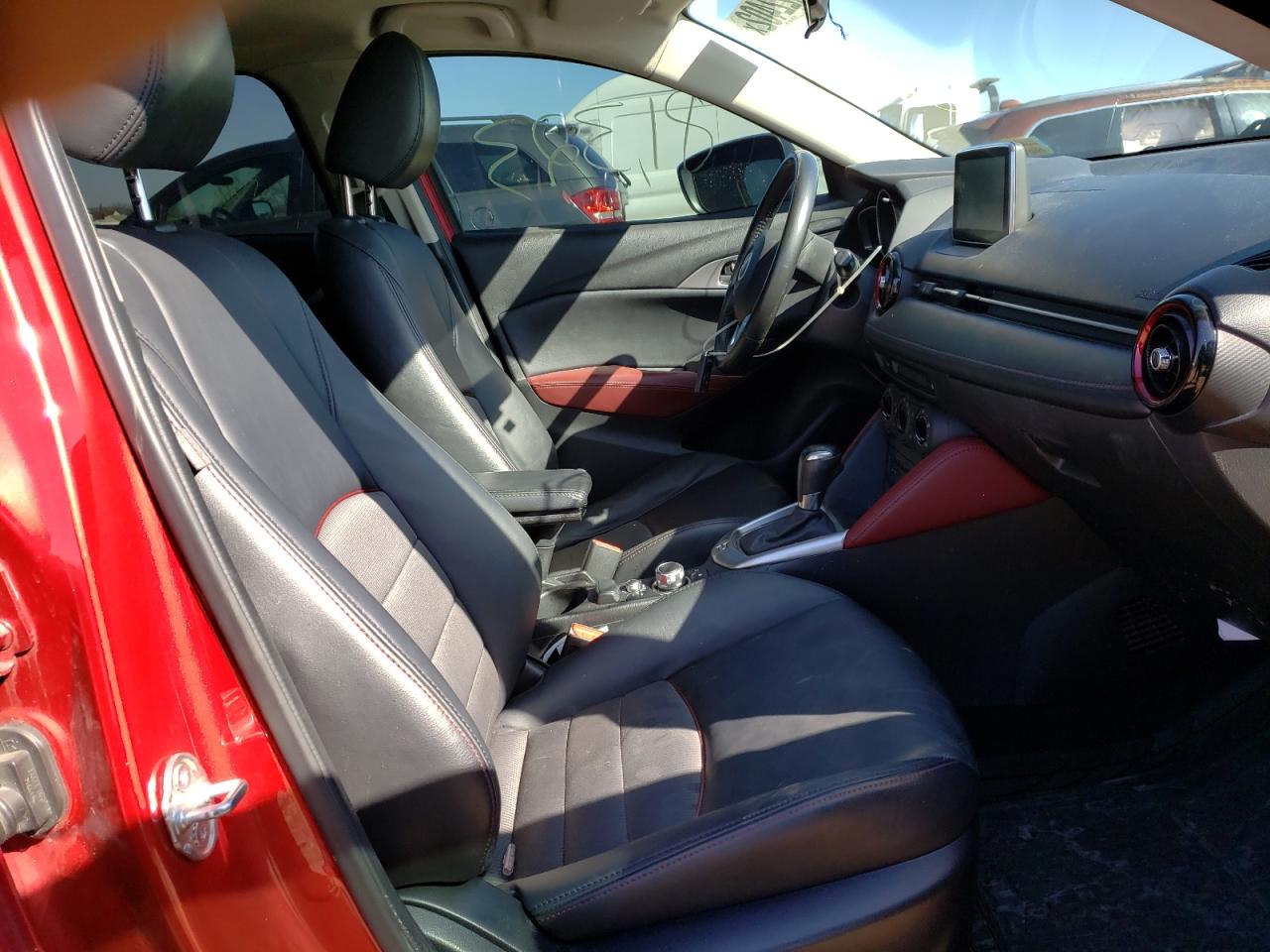 Photo 5 from auction – 2016 MAZDA CX-3 TOURI with VIN JM1DKBC74G0121706