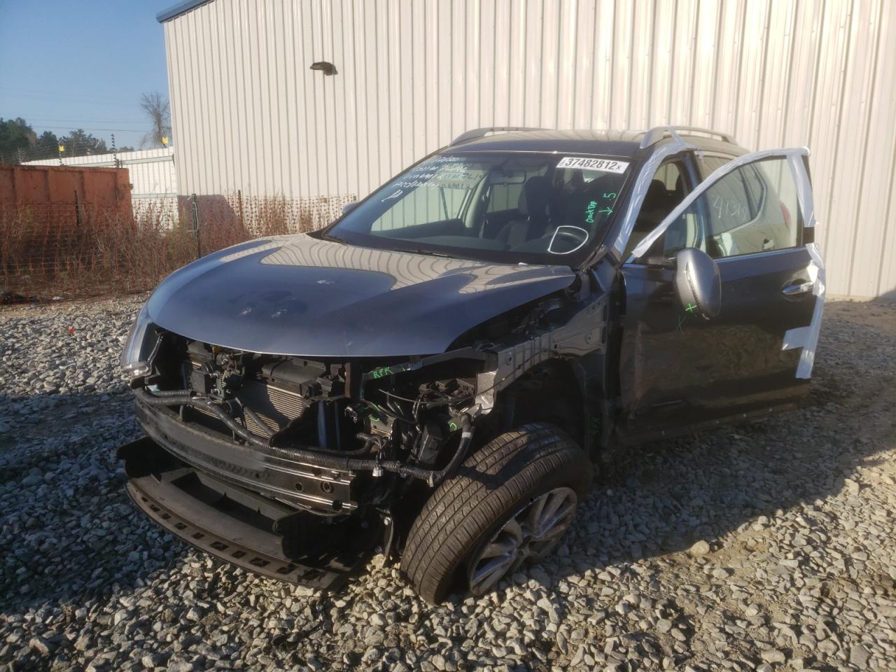 Photo 9 from auction – 2017 NISSAN ROGUE S with VIN KNMAT2MV3HP619112