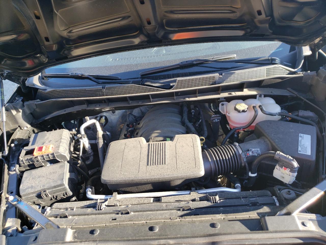 Photo 7 from auction – 2019 CHEVROLET SILVERADO with VIN 3GCPWAEH1KG107879