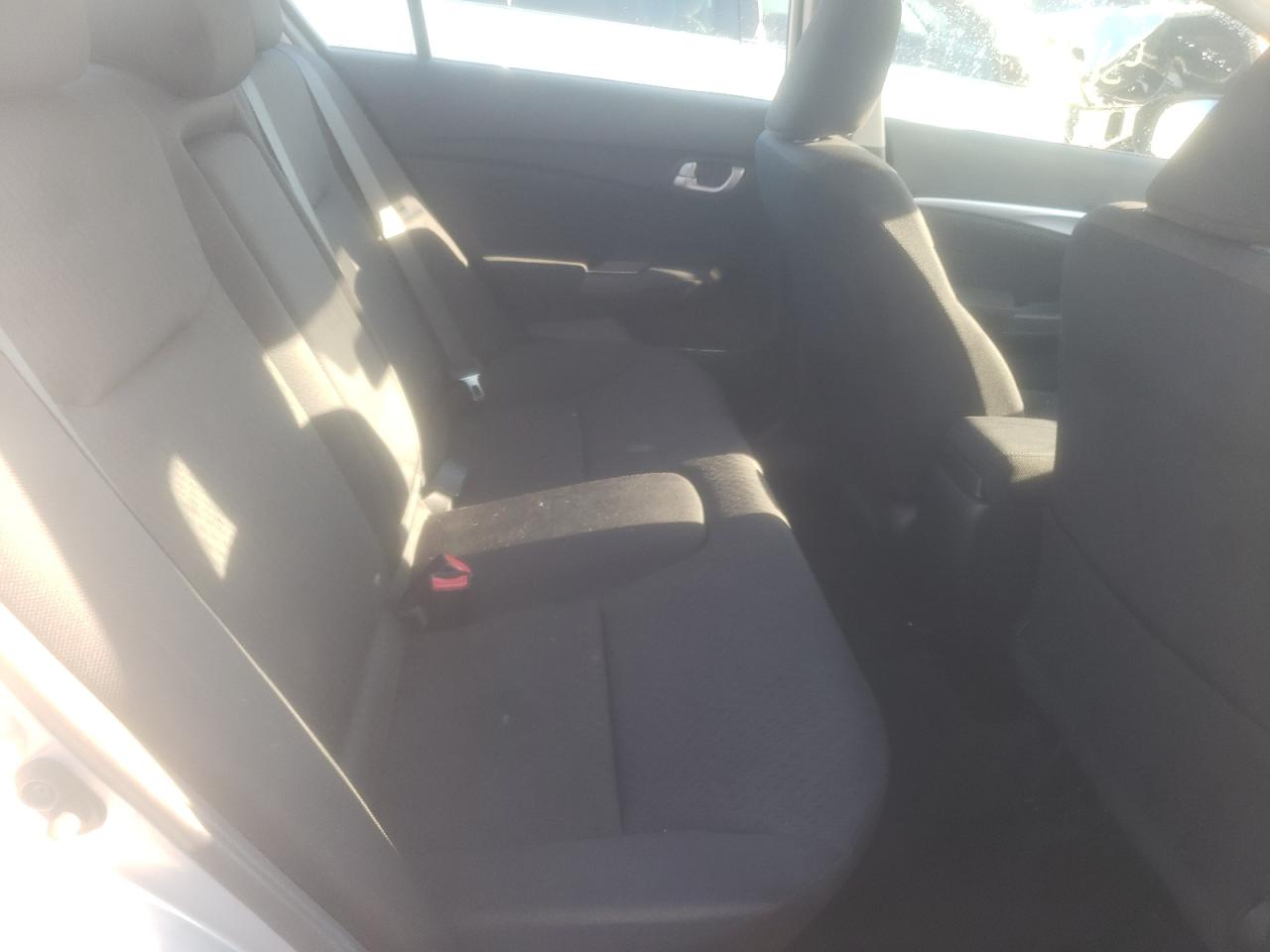 Photo 6 from auction – 2014 HONDA CIVIC EX with VIN 19XFB2F8XEE057575