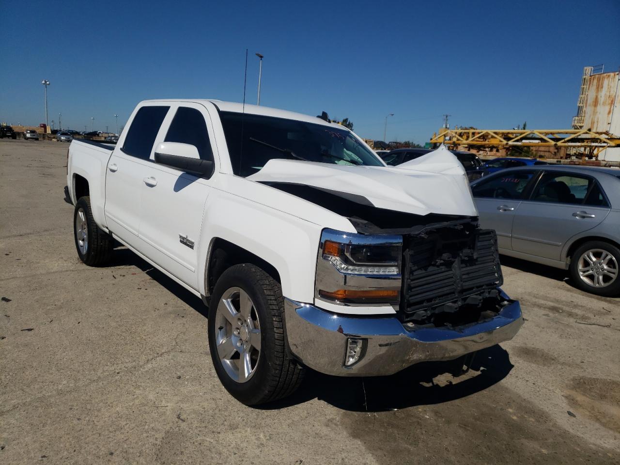 CHEVROLET SILVERADO 2017 with VIN 3GCPCREC2HG254720 - Photo from auction