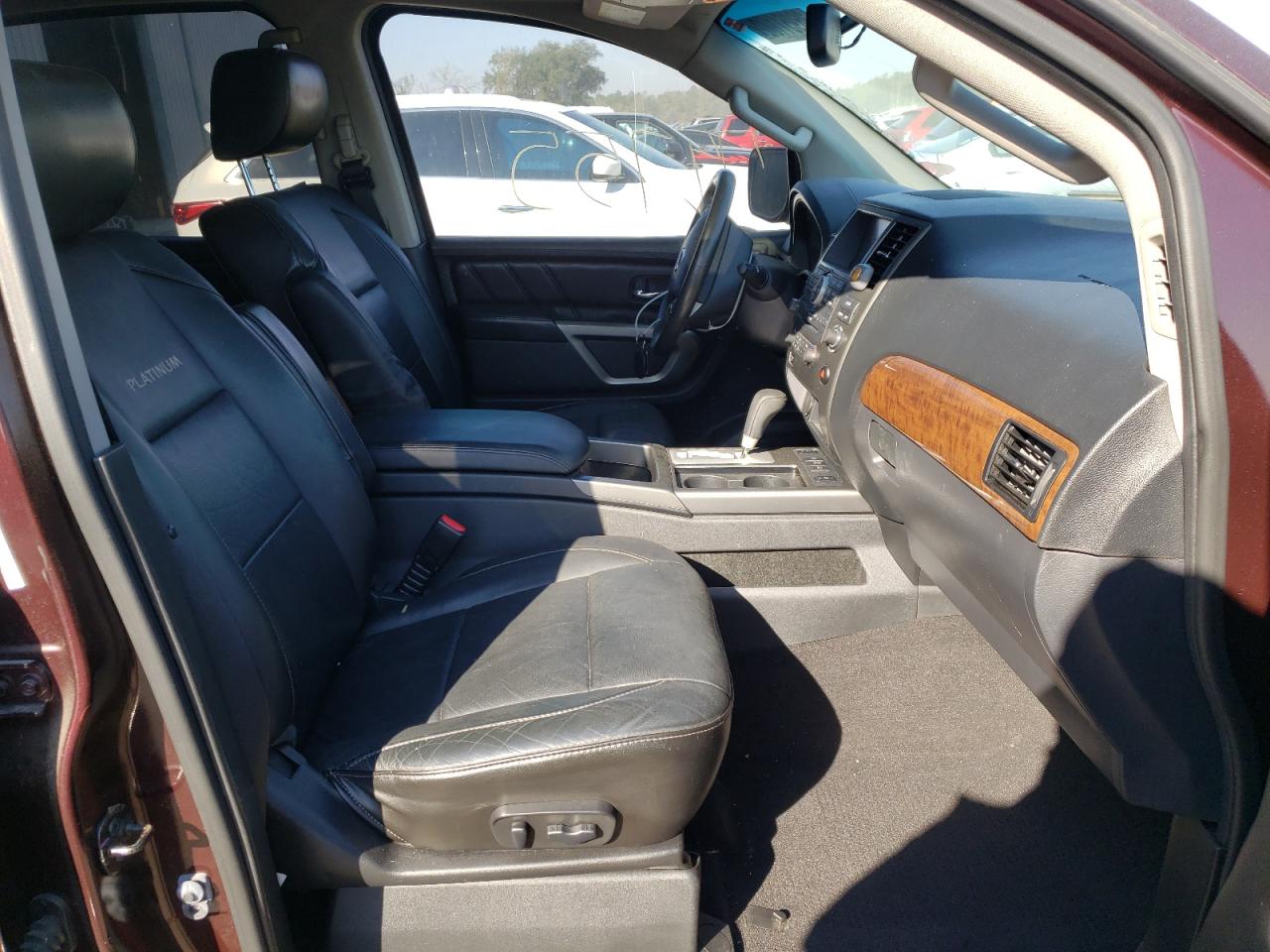 Photo 5 from auction – 2015 NISSAN ARMADA PLA with VIN 5N1BA0NF8FN609203