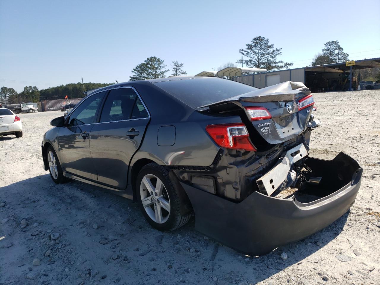 Photo 3 from auction – 2013 TOYOTA CAMRY L with VIN 4T1BF1FK3DU709456
