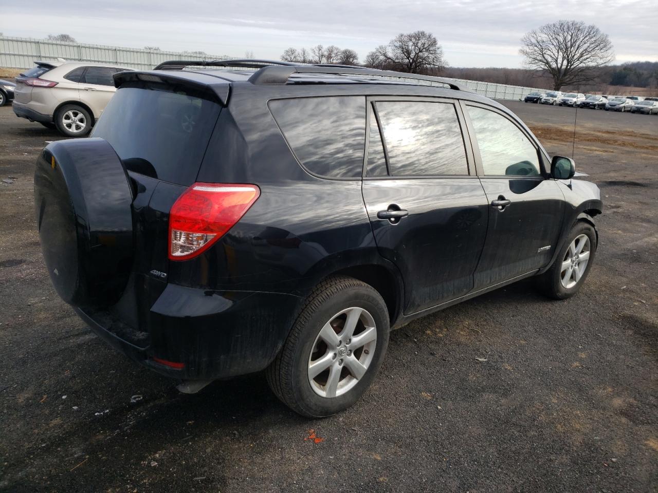 Photo 4 from auction – 2006 TOYOTA RAV4 LIMIT with VIN JTMBK31V565010002