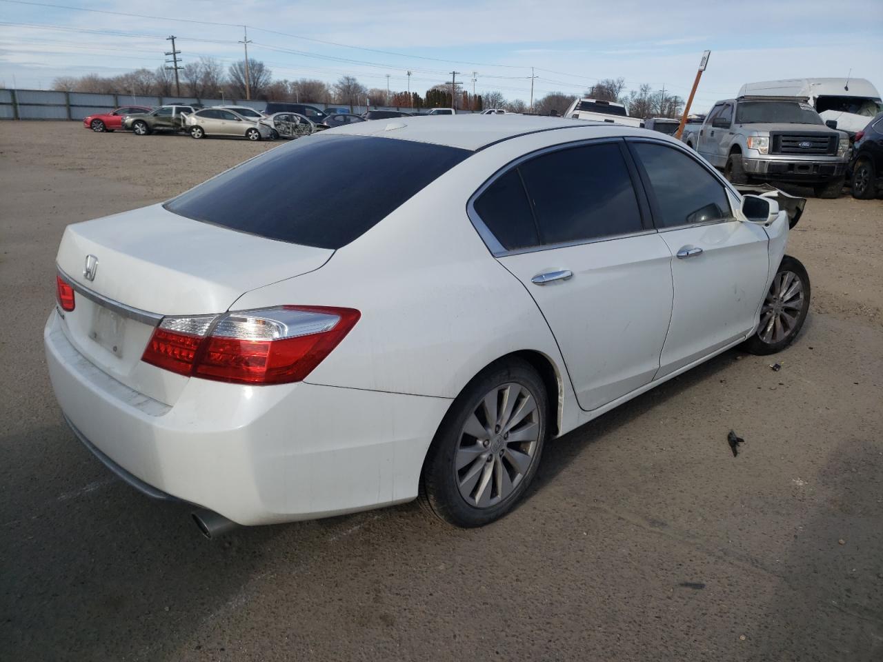 Photo 4 from auction – 2014 HONDA ACCORD EXL with VIN 1HGCR2F85EA196239