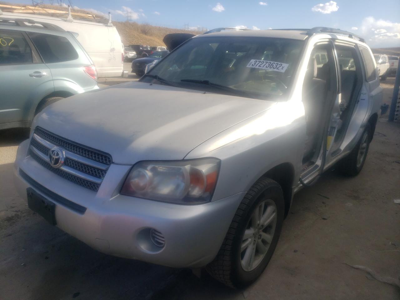 Photo 2 from auction – 2006 TOYOTA HIGHLANDER with VIN JTEEW21A560010275