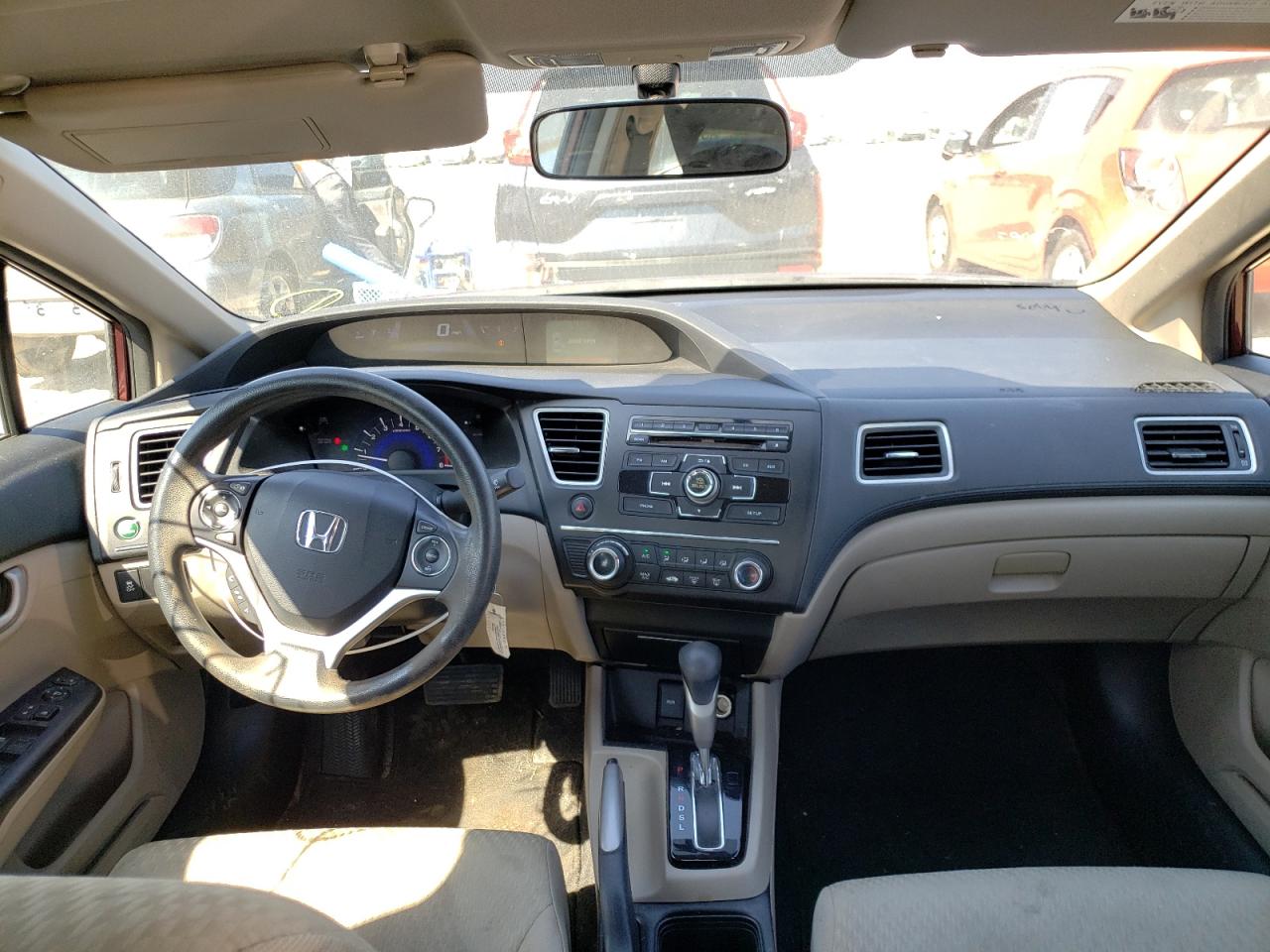 Photo 9 from auction – 2015 HONDA CIVIC LX with VIN 19XFB2F5XFE070365