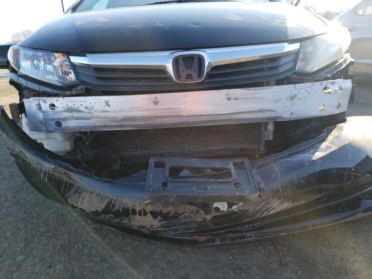 Photo 9 from auction – 2012 HONDA CIVIC LX with VIN 2HGFB2E53CH549889