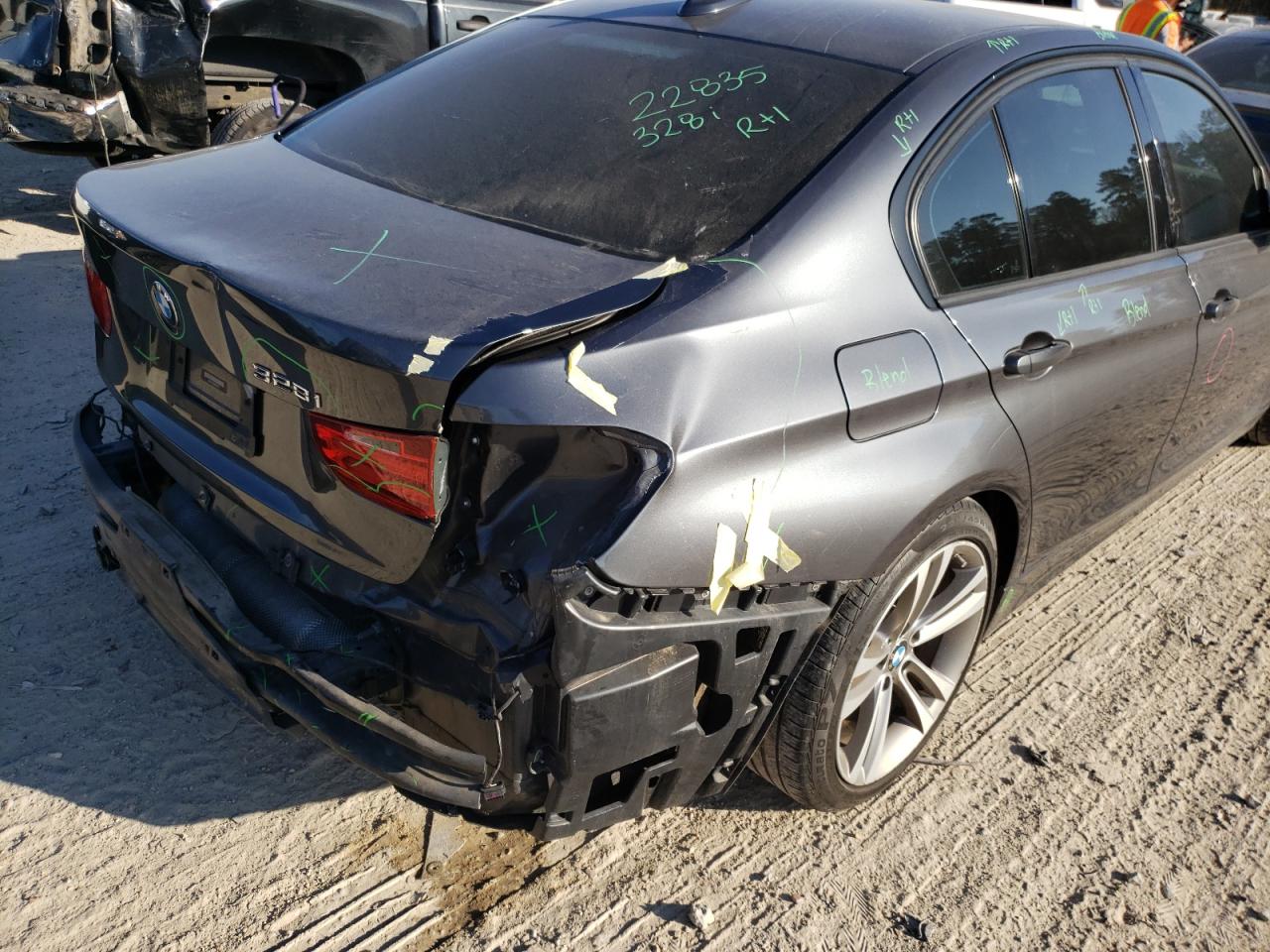 Photo 9 from auction – 2013 BMW 328 I with VIN WBA3A5C58DF604247