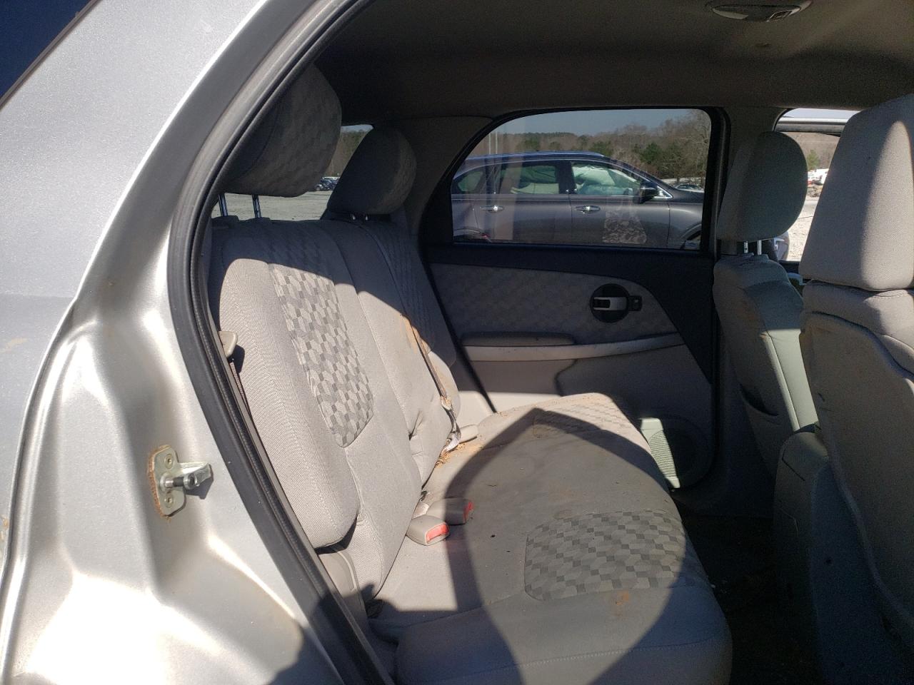 Photo 6 from auction – 2005 CHEVROLET EQUINOX LT with VIN 2CNDL63F156192096