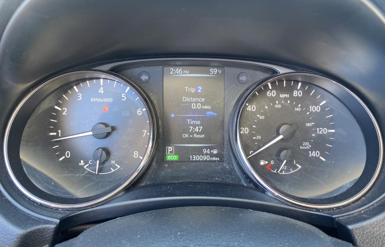 Photo 8 from auction – 2017 NISSAN ROGUE S with VIN JN8AT2MT2HW402014