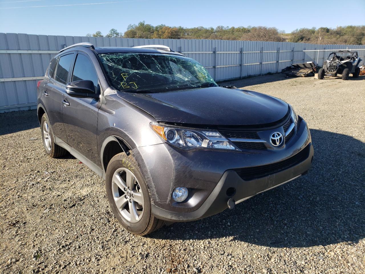 Photo 1 from auction – 2015 TOYOTA RAV4 XLE with VIN JTMWFREV7FJ036594