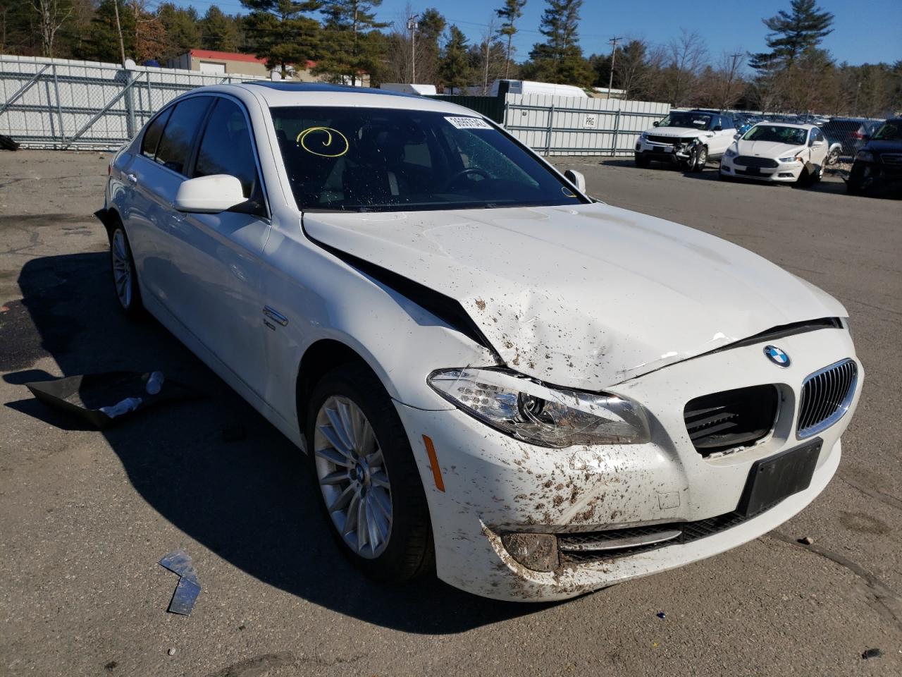 BMW 535 XI 2011 with VIN WBAFU7C54BC780792 - Photo from auction