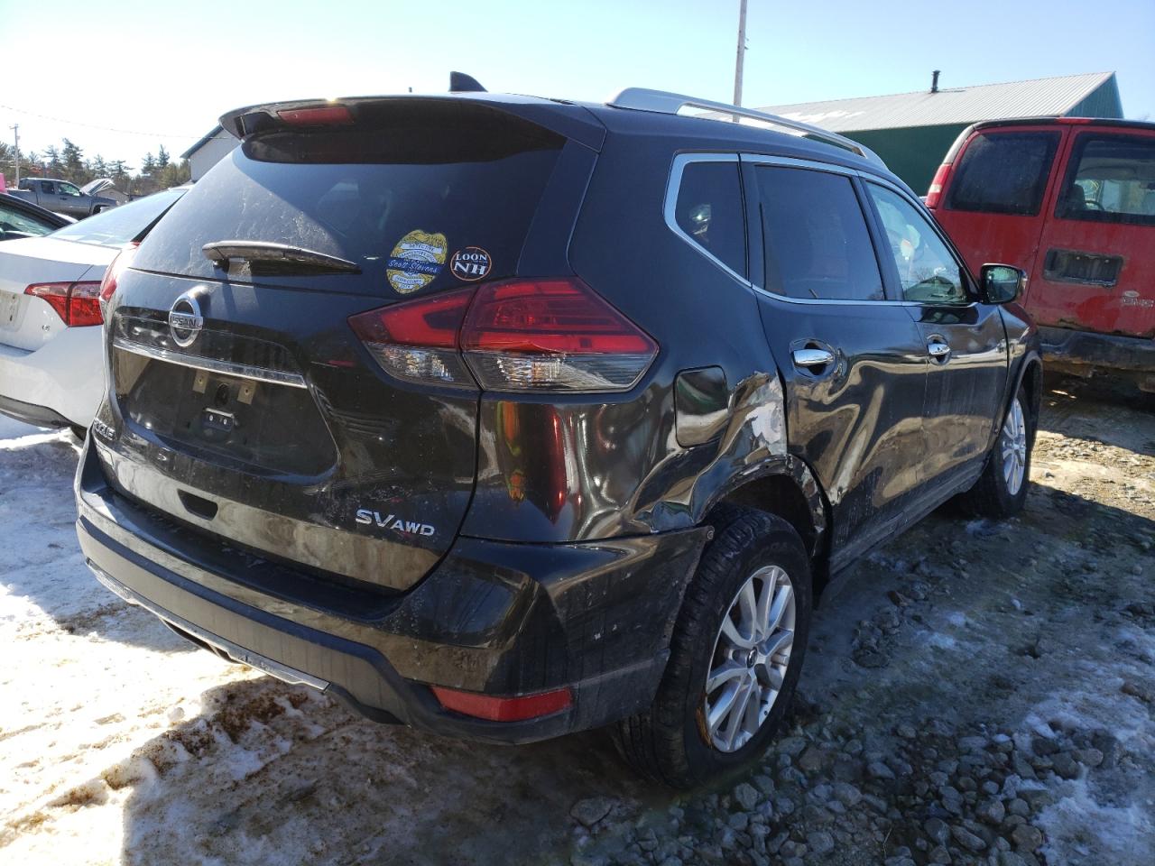 Photo 4 from auction – 2017 NISSAN ROGUE S with VIN KNMAT2MV9HP574760