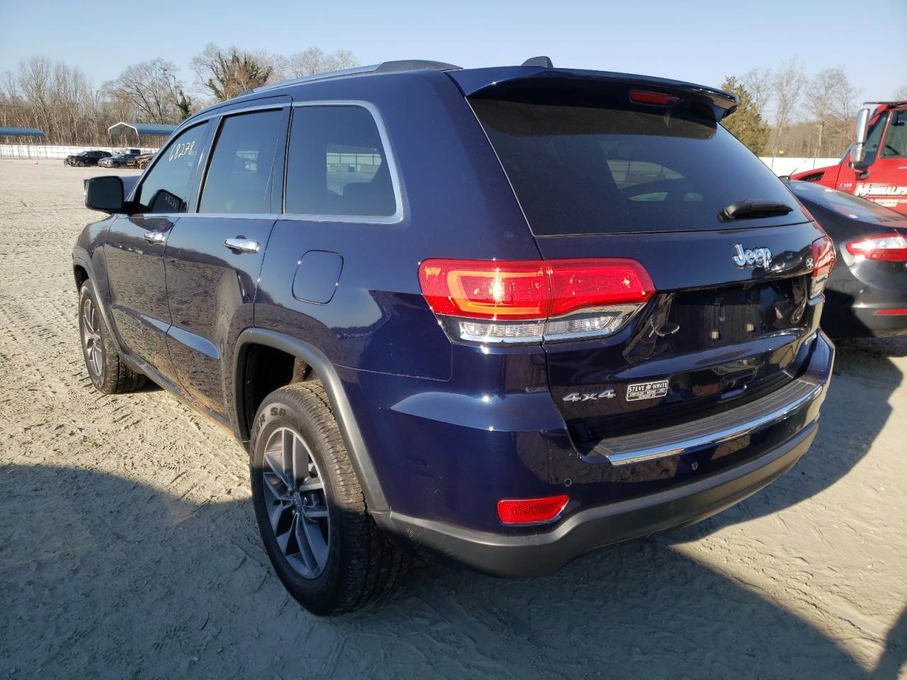 Photo 3 from auction – 2017 JEEP GRAND CHER with VIN 1C4RJFBG4HC760993