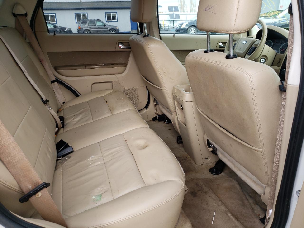 Photo 6 from auction – 2012 FORD ESCAPE LIM with VIN 1FMCU9E71CKC09621