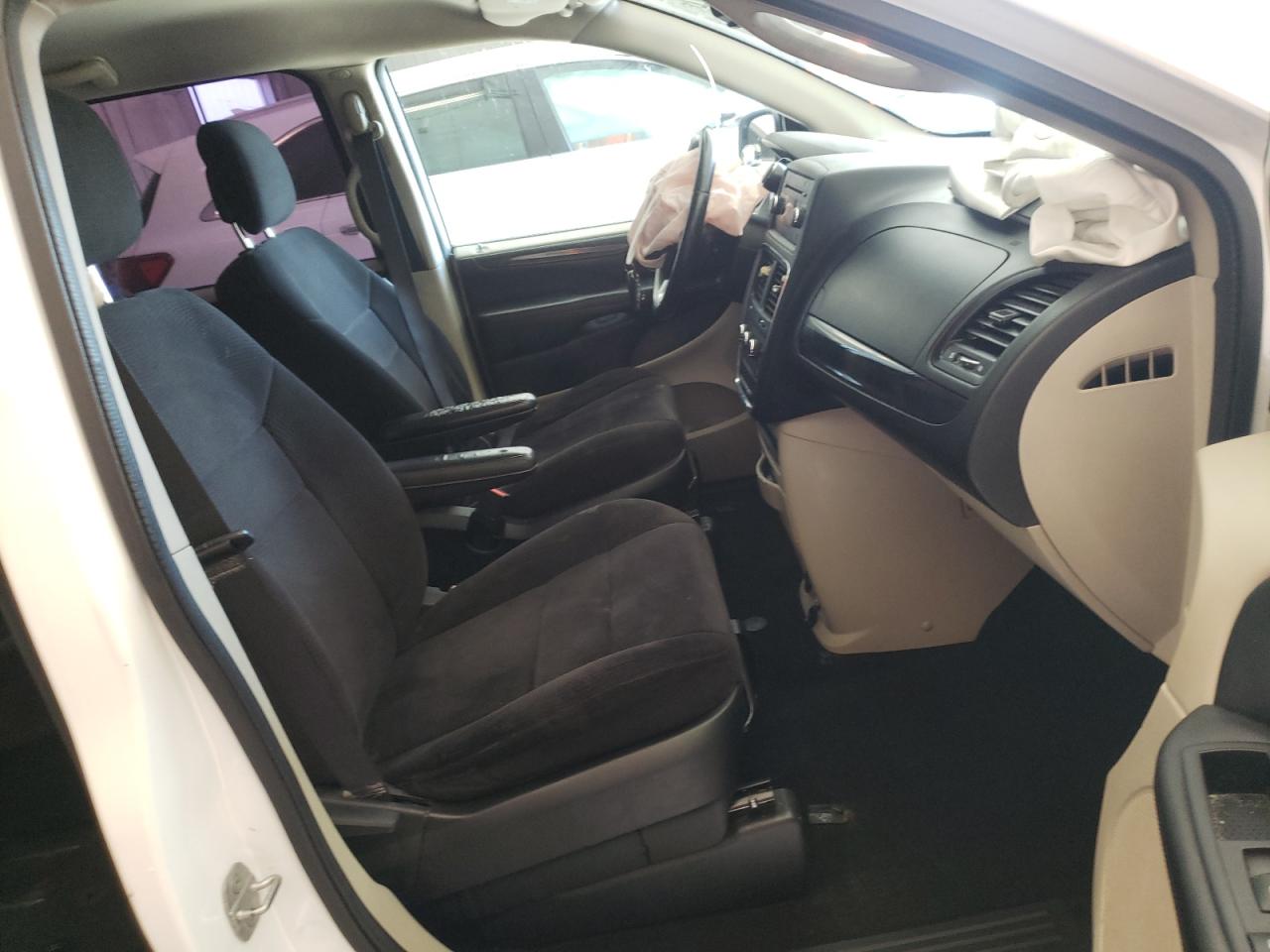 Photo 5 from auction – 2014 DODGE GRAND CARA with VIN 2C4RDGBG9ER175164