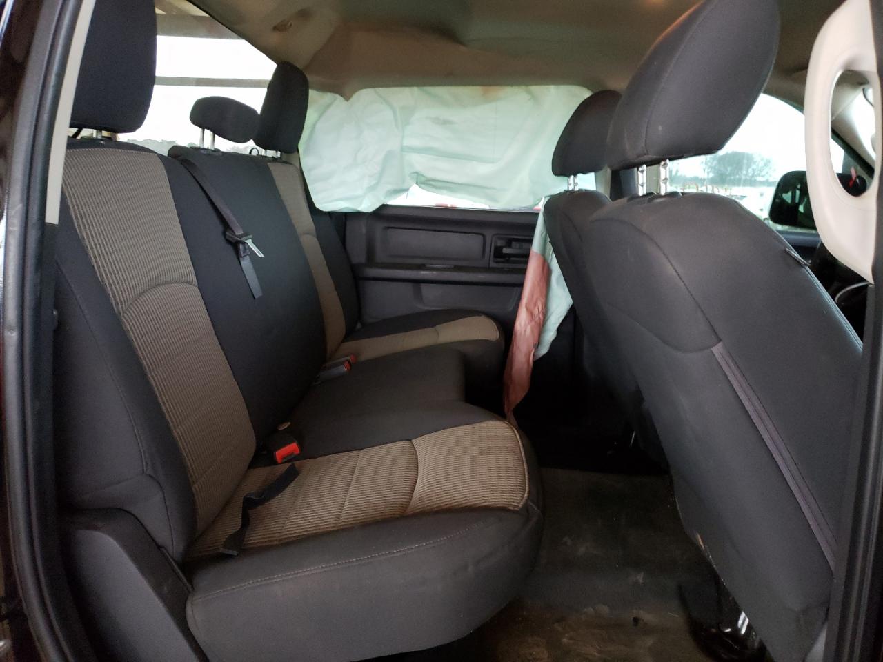 Photo 6 from auction – 2012 DODGE RAM 3500 S with VIN 3C63DPGL0CG340430