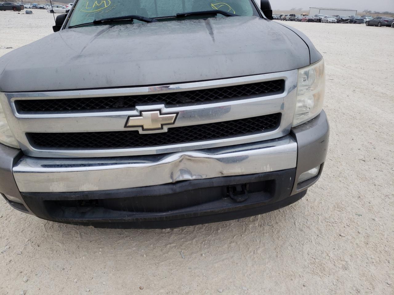 Photo 9 from auction – 2007 CHEVROLET SILVERADO with VIN 2GCEC19J571687022