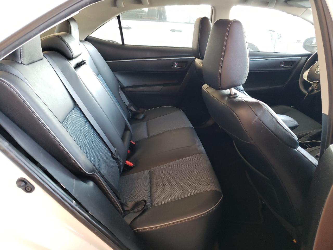 Photo 6 from auction – 2015 TOYOTA COROLLA L with VIN 2T1BURHE4FC301709