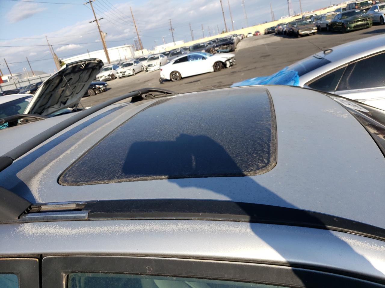 Photo 9 from auction – 2000 LEXUS RX 300 with VIN JT6HF10U2Y0163830