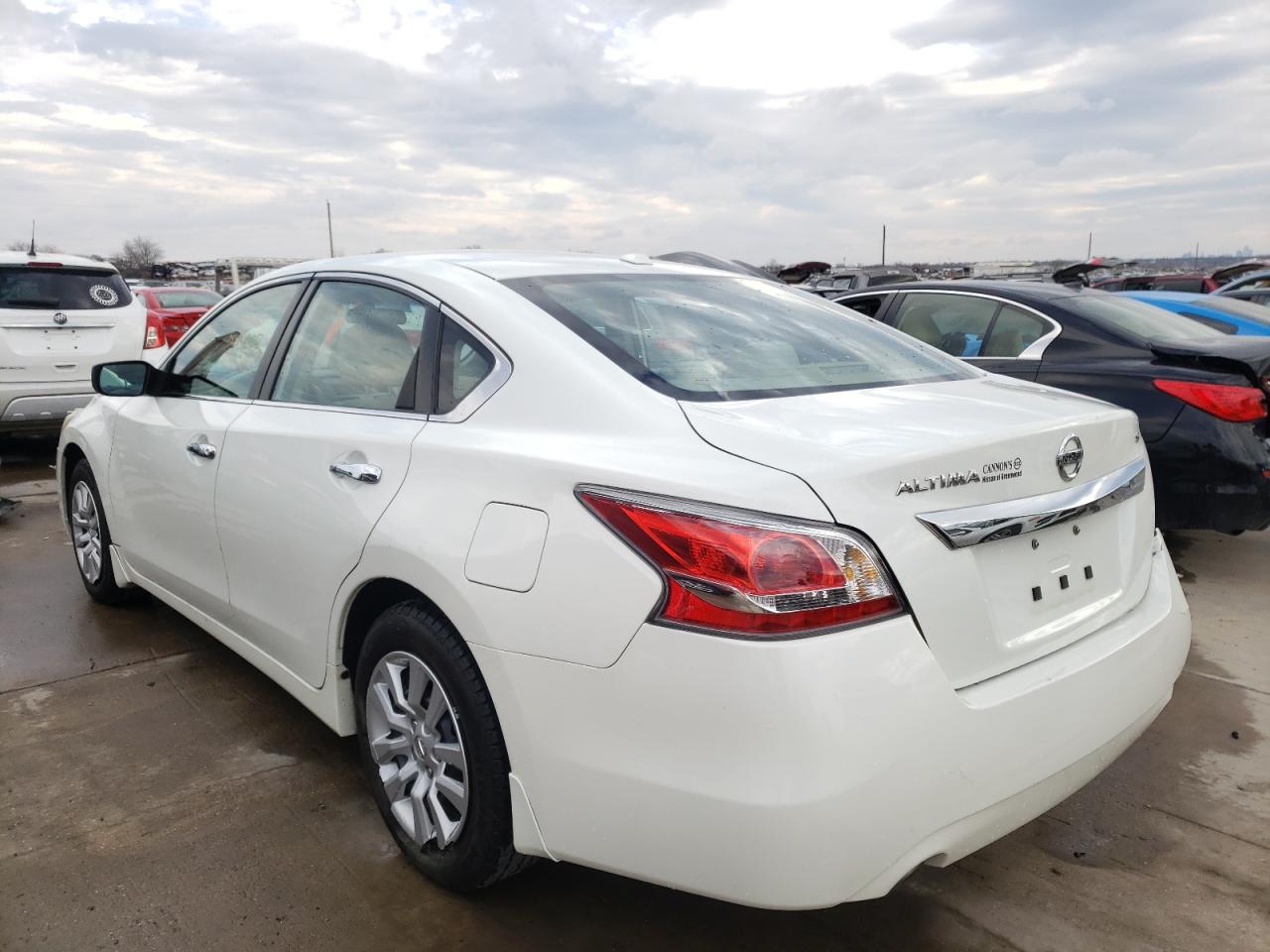 Photo 3 from auction – 2015 NISSAN ALTIMA 2.5 with VIN 1N4AL3AP4FN304992