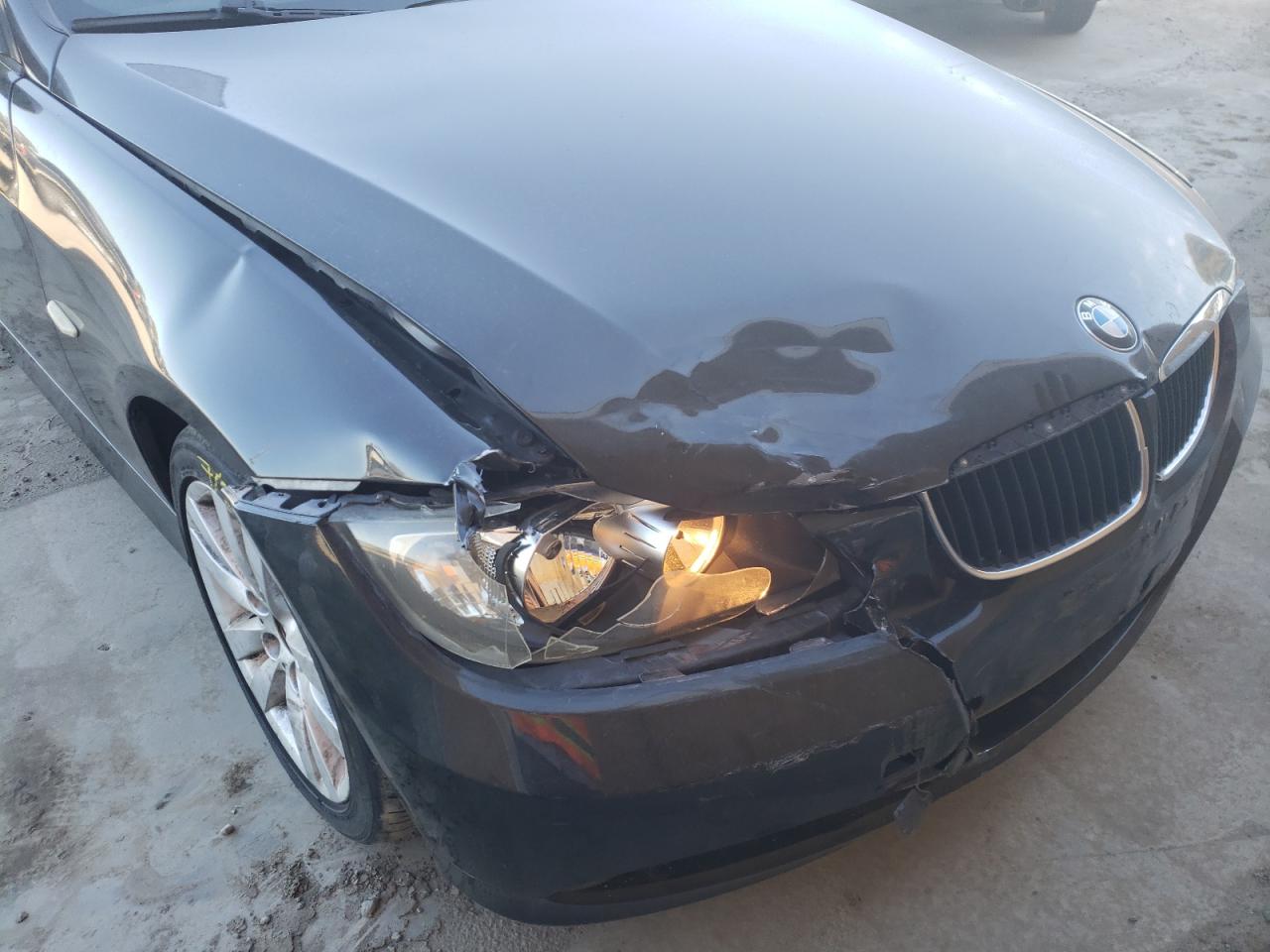 Photo 9 from auction – 2008 BMW 328I with VIN WBAVC53598FZ87396