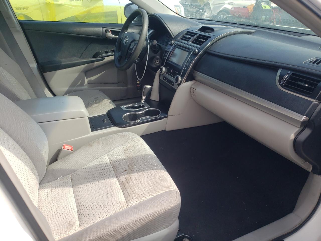 Photo 5 from auction – 2012 TOYOTA CAMRY BASE with VIN 4T1BF1FK5CU526073