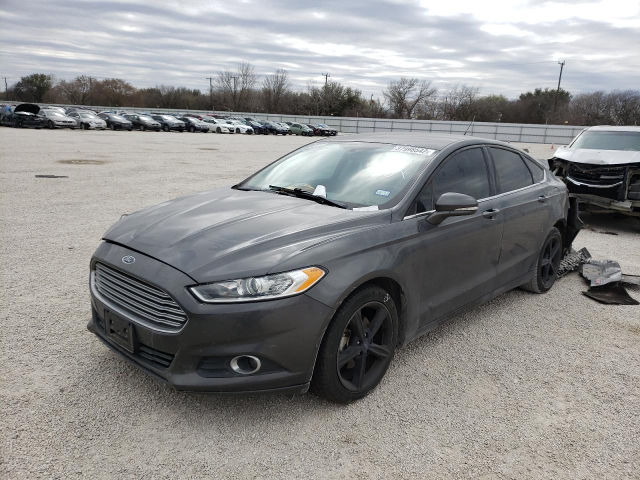 Photo 2 from auction – 2016 FORD FUSION SE with VIN 3FA6P0HD3GR396244