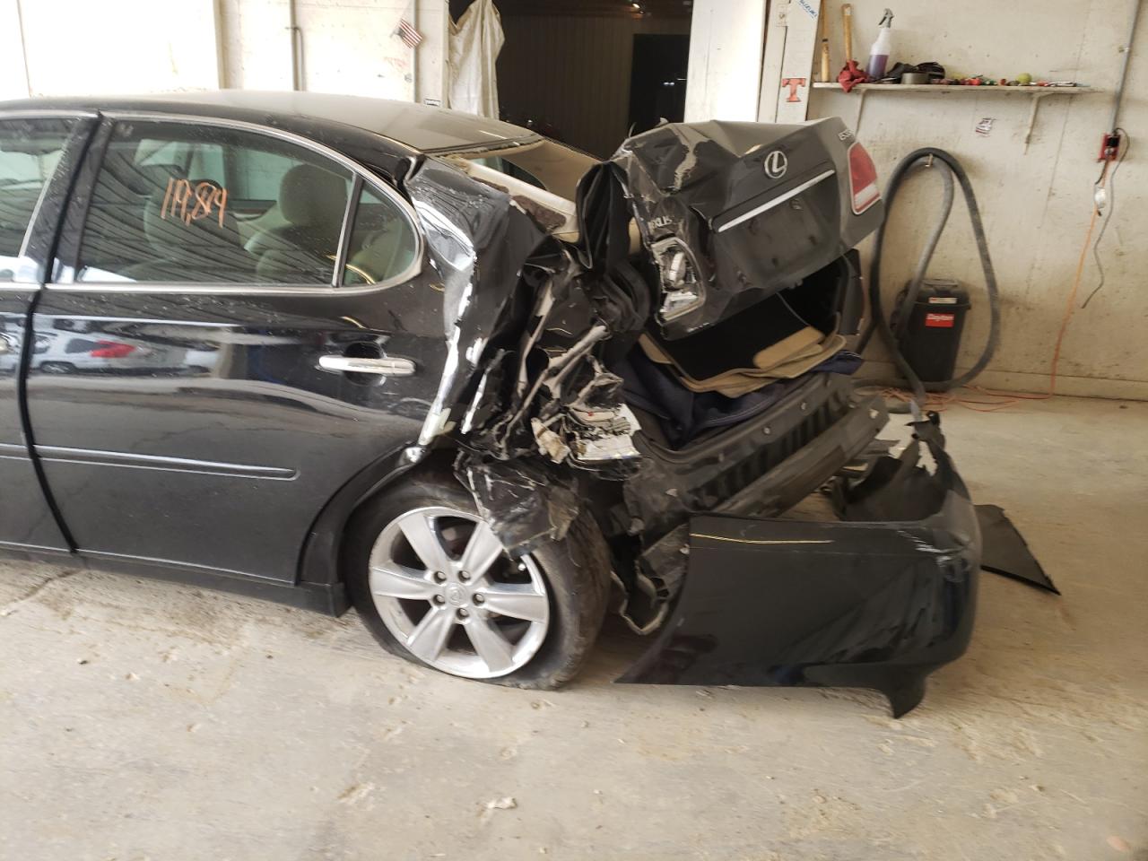Photo 9 from auction – 2005 LEXUS ES 330 with VIN JTHBA30G655093300