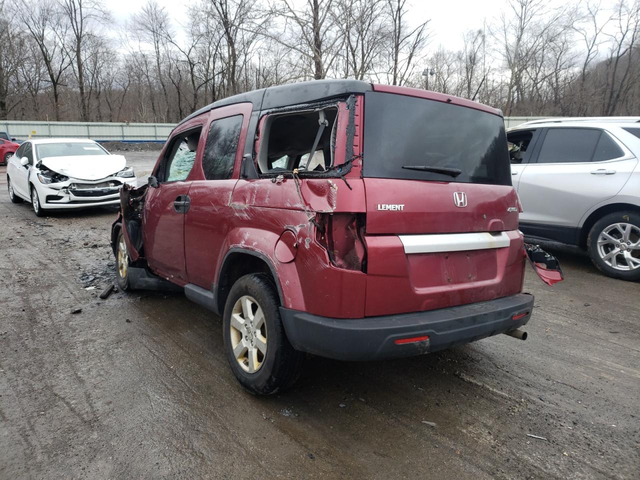 Photo 3 from auction – 2010 HONDA ELEMENT EX with VIN 5J6YH2H74AL004930