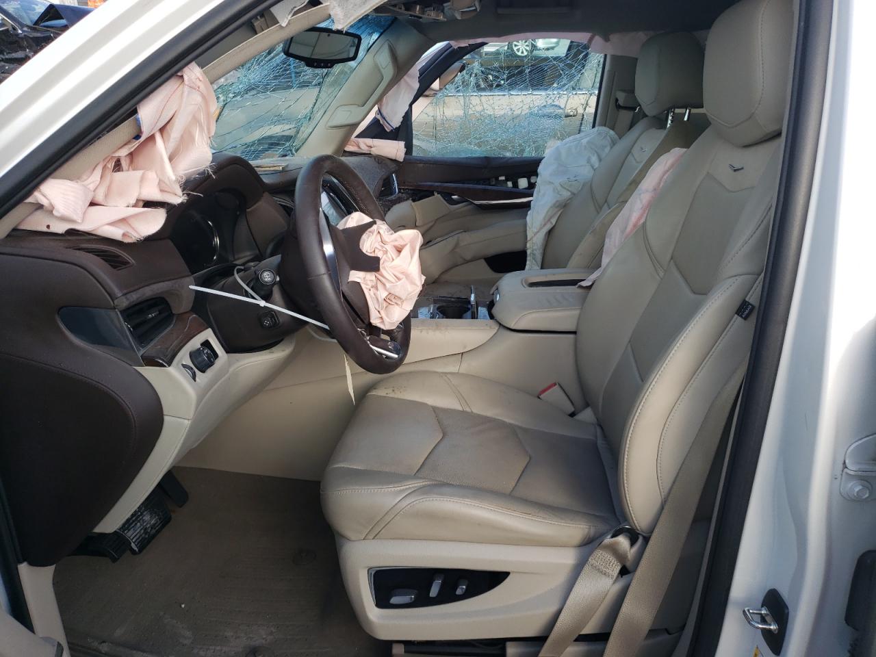 Photo 5 from auction – 2017 CADILLAC ESCALADE E with VIN 1GYS3GKJ6HR383958