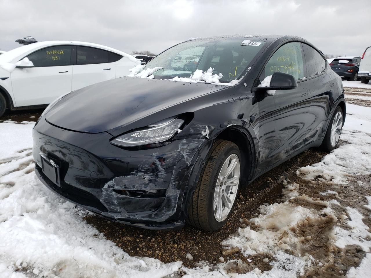 Photo 2 from auction – 2020 TESLA MODEL Y with VIN 5YJYGDEE4LF014127