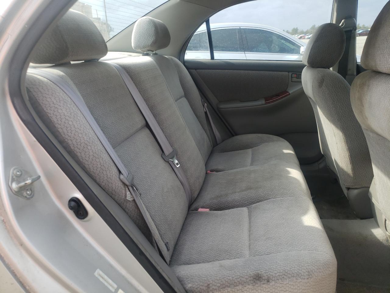Photo 6 from auction – 2003 TOYOTA COROLLA with VIN 1NXBR32E43Z043337